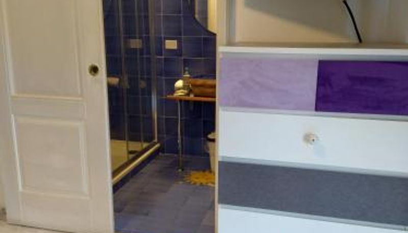 Info - B&B Mini Hotel Incity-close train station and port-