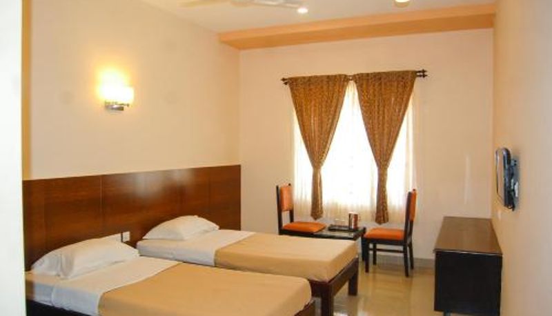 Info - Philomena Hotel & Apartment