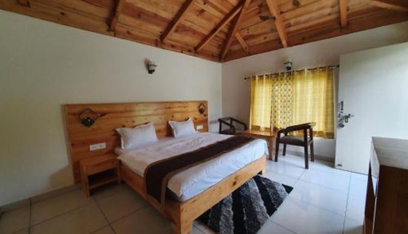Info - The Tiger Claw Resort