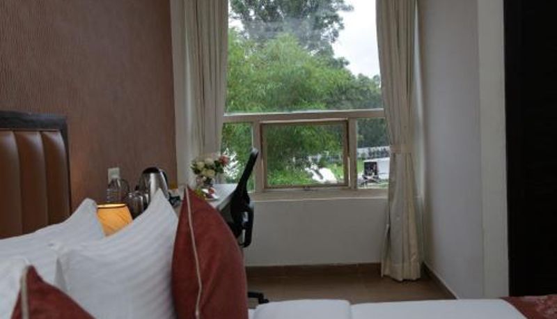 Vista - Grand Country Stays - Bangalore International Airport Road