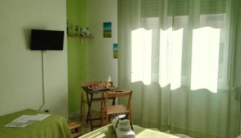 Dreibettzimmer - La Finestra Sul Mondo Guest House