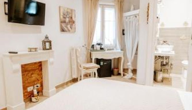 Info - Vatican Boutique inn