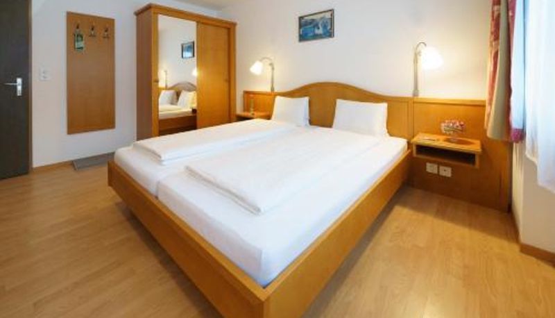 インフォメーションセンター - Hotel Toggenburg