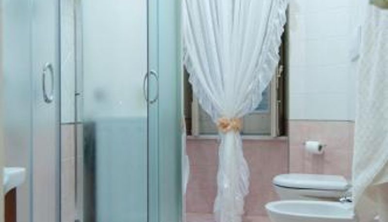 Badezimmer - B&B Villa Roma