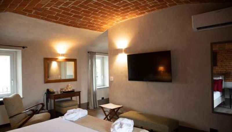 Info - Sedendo e Mirando B&B