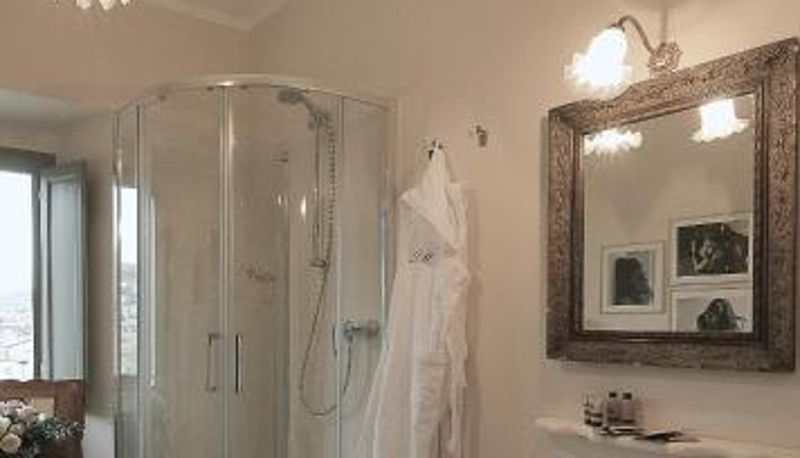 Banyo - Palazzo Mattei b&b and charming rooms