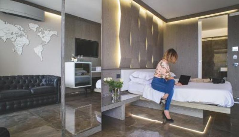 Suite - Upper - Boutique Hotel