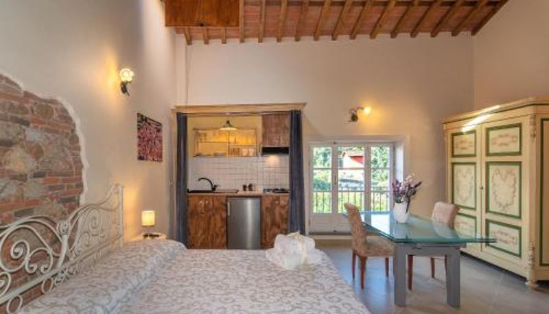 Info - B&B Il Giardino dei Poeti and Apartaments