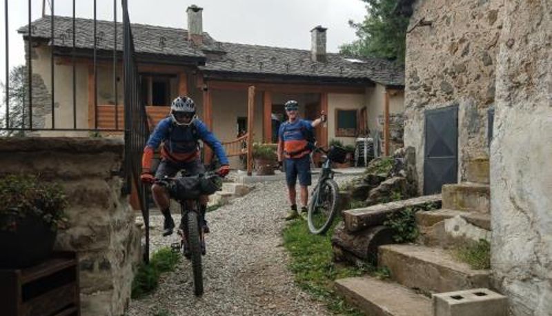 Info - Patatouc Country House - 15 minuti di cammino da Limonetto