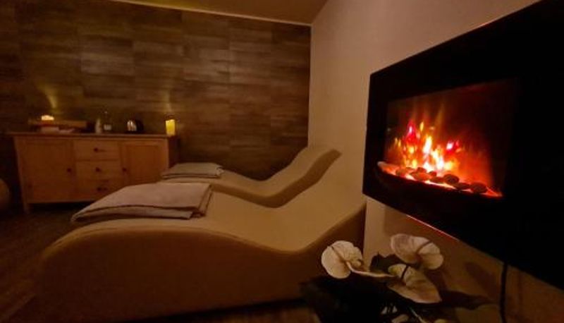 Info - Chalet Chapeau RaR