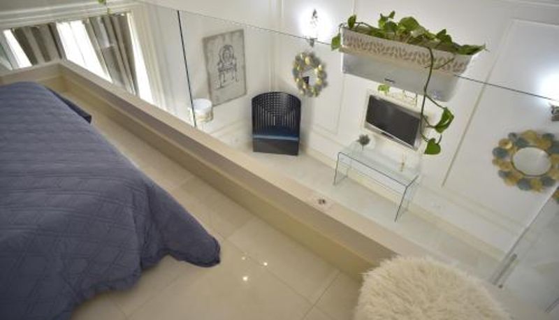 Habitación - Home dentro il teatro