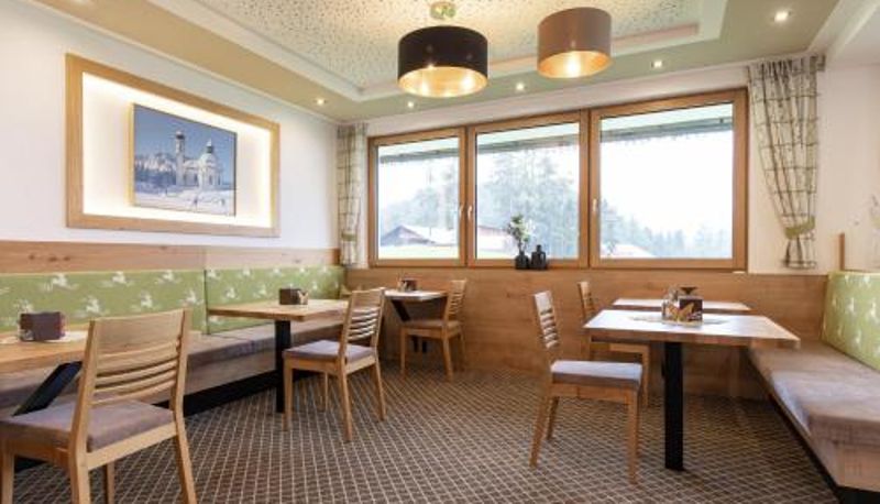 Restoran içinde kahvaltı salonu - Das Aparthotel Olympia Tirol Hotel Apart Garni