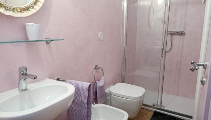Bagno - Fermo della Guazzona