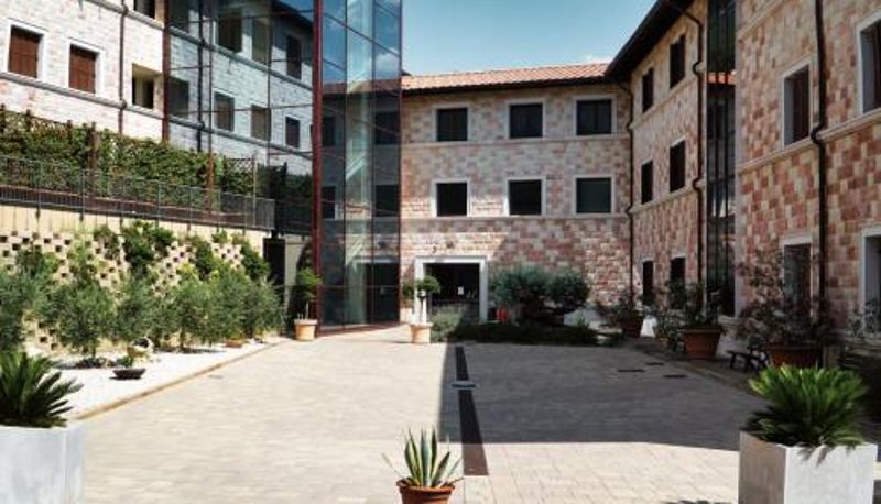 Otel açık alanı - Domus Laetitiae Assisi