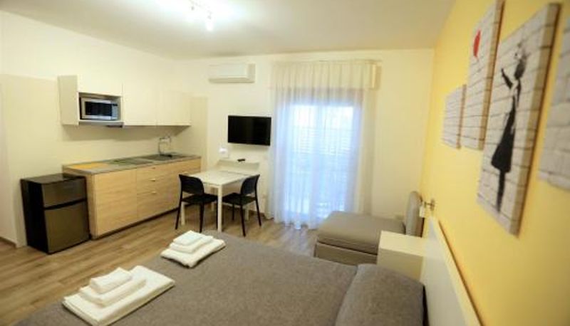 Appartamento - MozÁrt Bed & Breakfast - Affittacamere