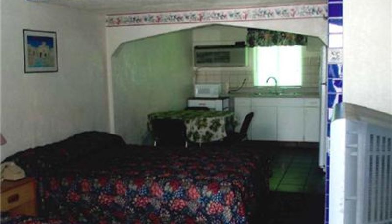 Oda - Havasu Inn & Suites