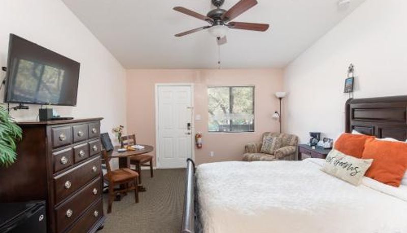 Habitación - Whispering Creek Bed & Breakfast