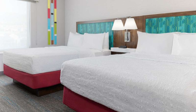 Zimmer - Hampton Inn & Suites by Hilton Porter Ranch Los Angeles