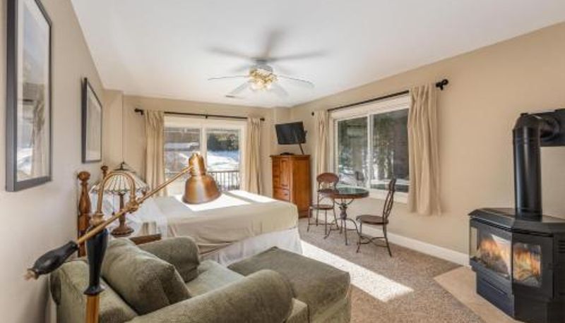 Camera - Big Creek Inn