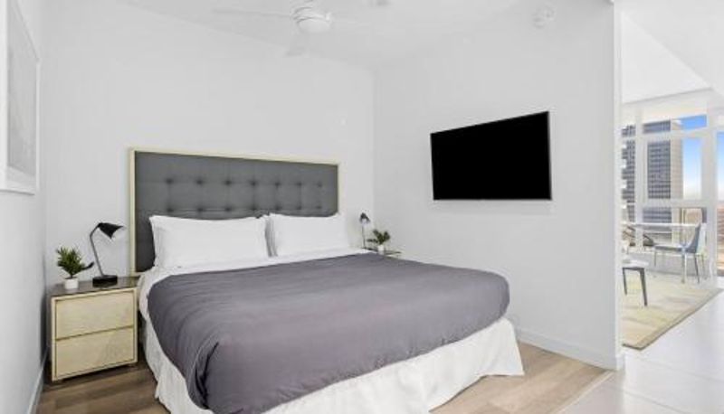Suite - Level Los Angeles - Downtown Flower