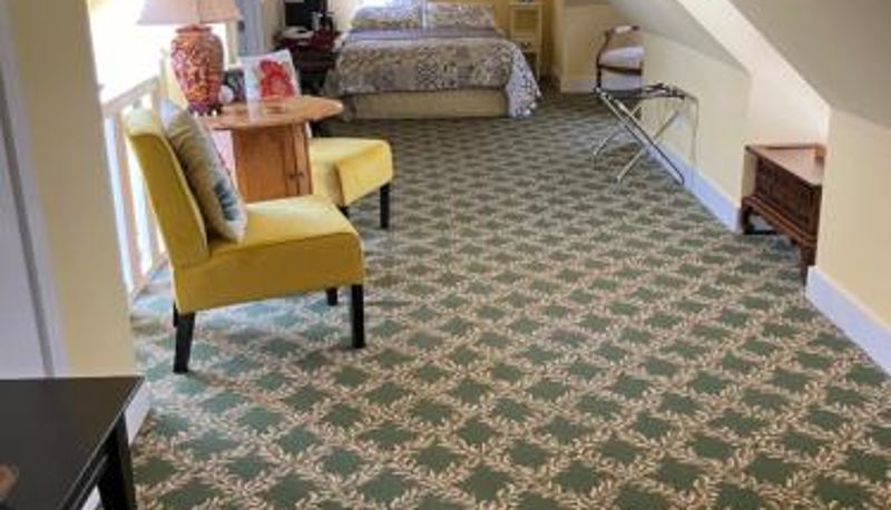 Bilgi - My Rosegarden Guest Rooms