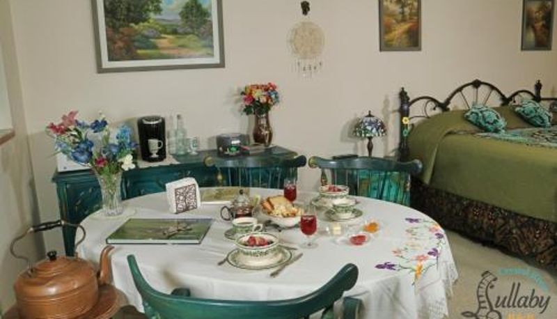 Bilgi - Crystal River Lullaby B&B