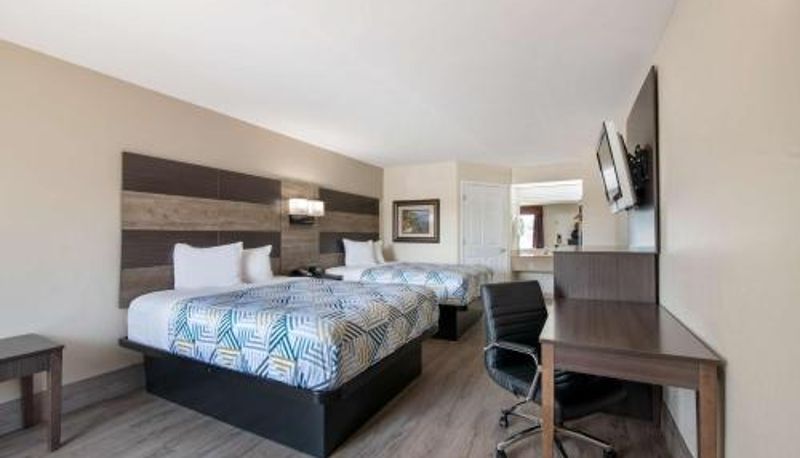 Camera - GA I 475 Motel 6 Macon