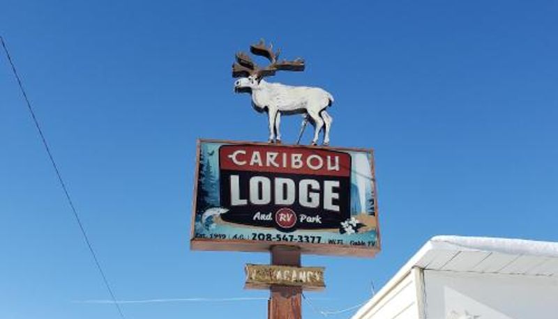 Hotel Außenbreich - Caribou Lodge and Motel