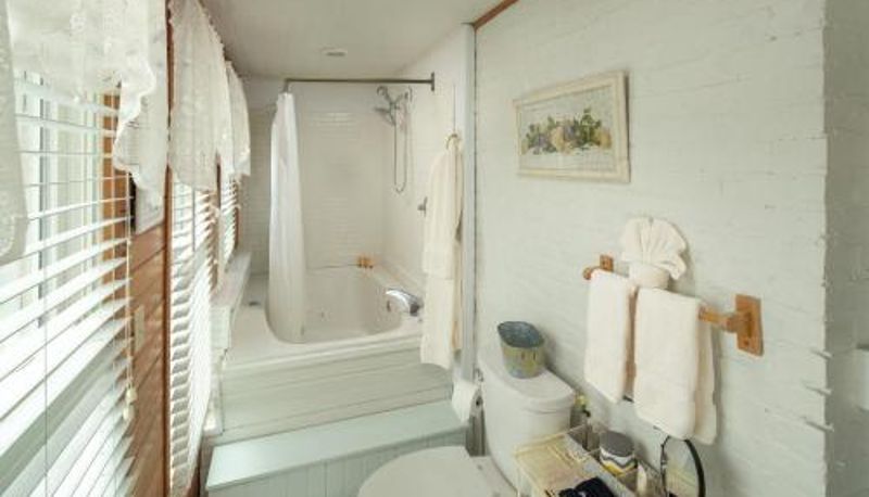 Bilgi - Cloran Mansion Bed & Breakfast