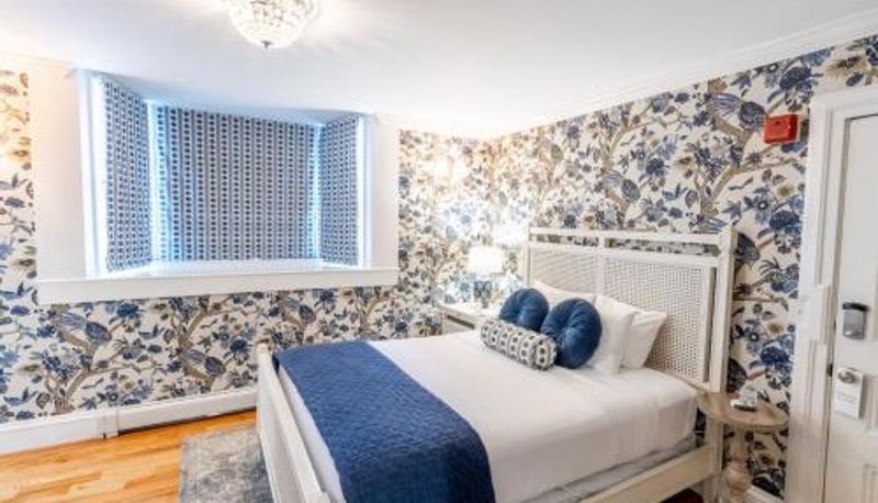 Standart oda - Serenity Inn Newport