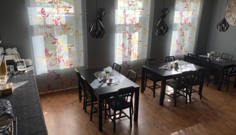 Frühstücksraum innerhalb des Restaurants - Portoss