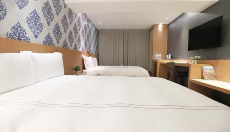 Info - Talmud Hotel Yizhong