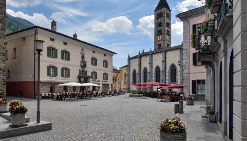 Bilgi - B&B Berninapass Poschiavo Panorama