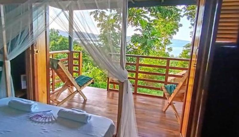 Zimmer - The View - Jungle Lodges - Port Barton