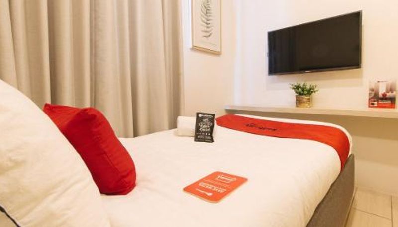 Habitación - RedDoorz Plus at La Belle Residences Makati City