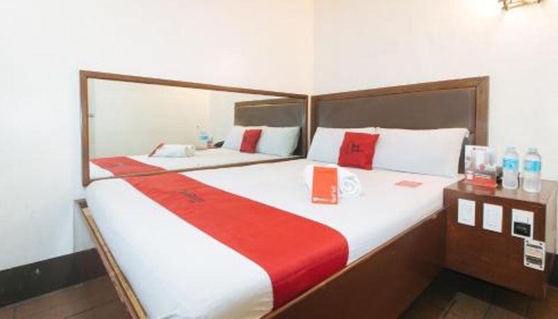 Room - RedDoorz @ Riches Holiday Hotel Avenida