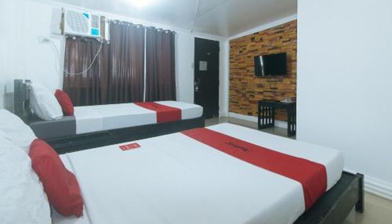 Info - RedDoorz at LFamili Hotel Boracay