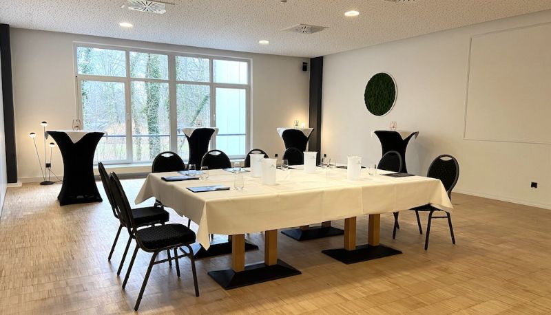 Salle de réunion - Feel Good Hotel