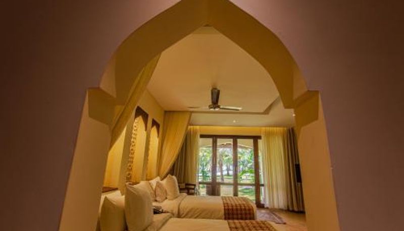 Info - Silver Palm Spa & Resort