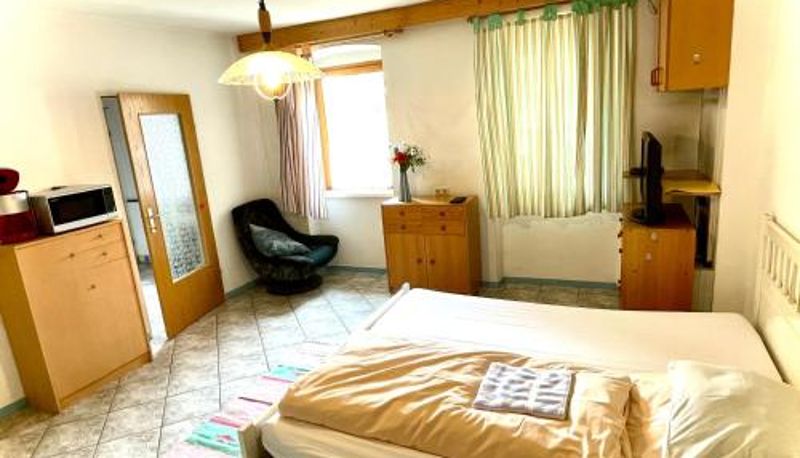 Informacje - Doppelzimmer und Dreibettzimmer A&M Pensionszimmer - Einzelzimmer