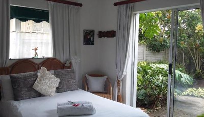 Kamer - Forword's River Lodge