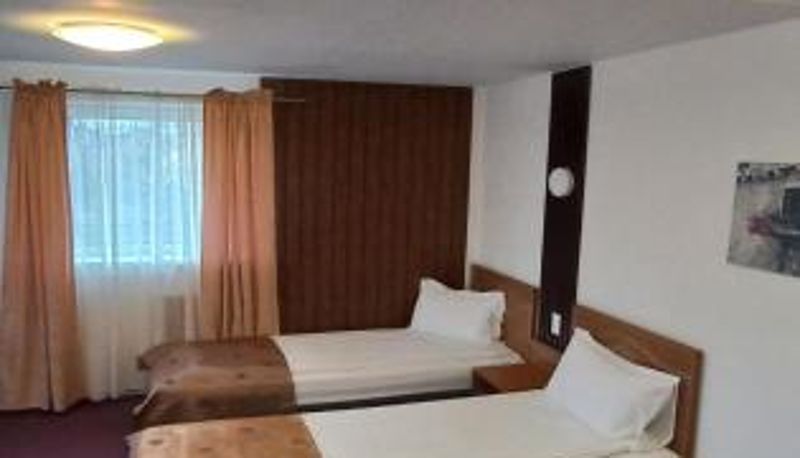 Room - MOTEL POPAS TALMACIU