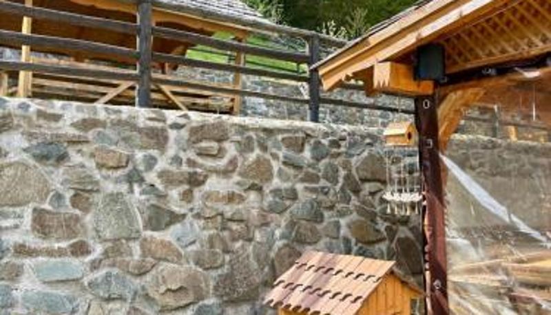 Info - Maramures  Strambu-Baiut Pensiunea Popas Pop