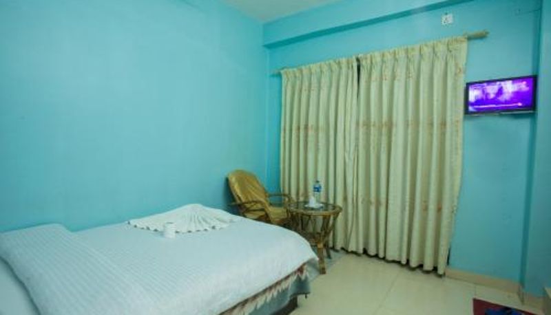 Room - The North Face Inn