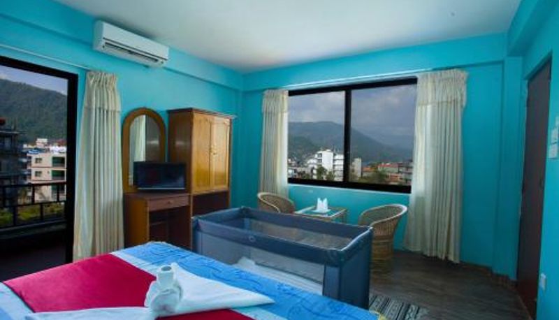 Room - The North Face Inn