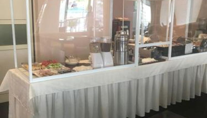 Sala śniadaniowa w restauracji - хотел Свети Николай Приморско