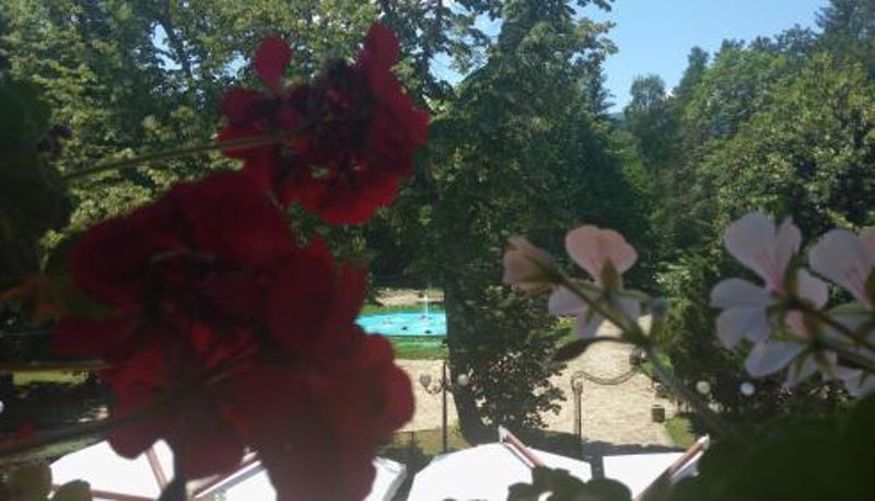 Terasse - Park Hotel Izvorite