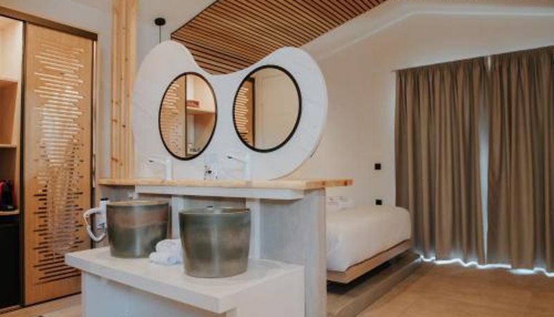 Bilgi - Somnus Suites Parga