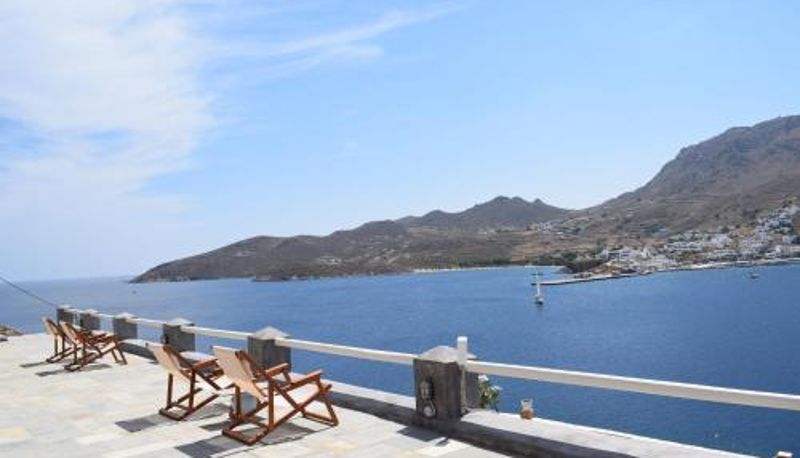 Info - Studios Niovi Serifos