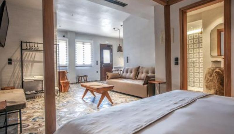 Suite - Meteora Heaven and Earth Kastraki premium suites - Adults Friendly